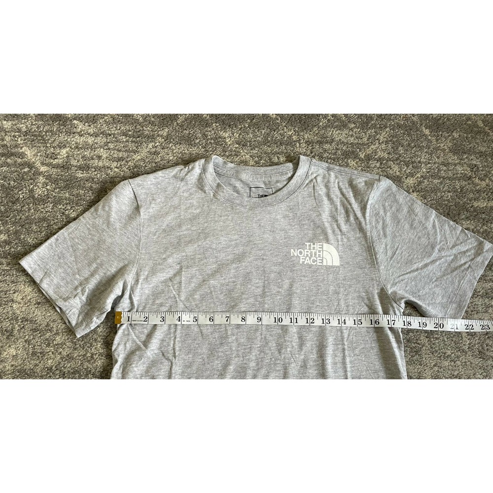 The North Face Mens S Tee Shirt Gray Logo Never Stop Exploring NWT L9 - Picture 4 of 8